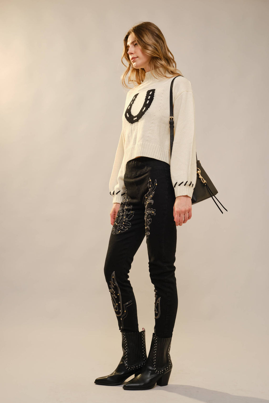 Cropped Horseshoe Knit Sweater
