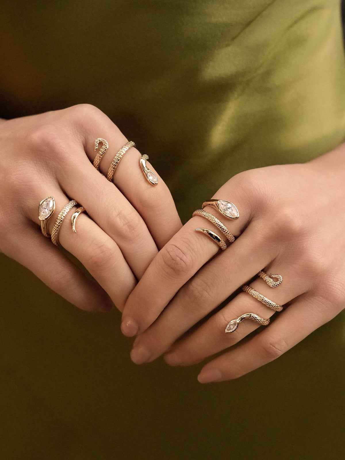 Serpentina Ring