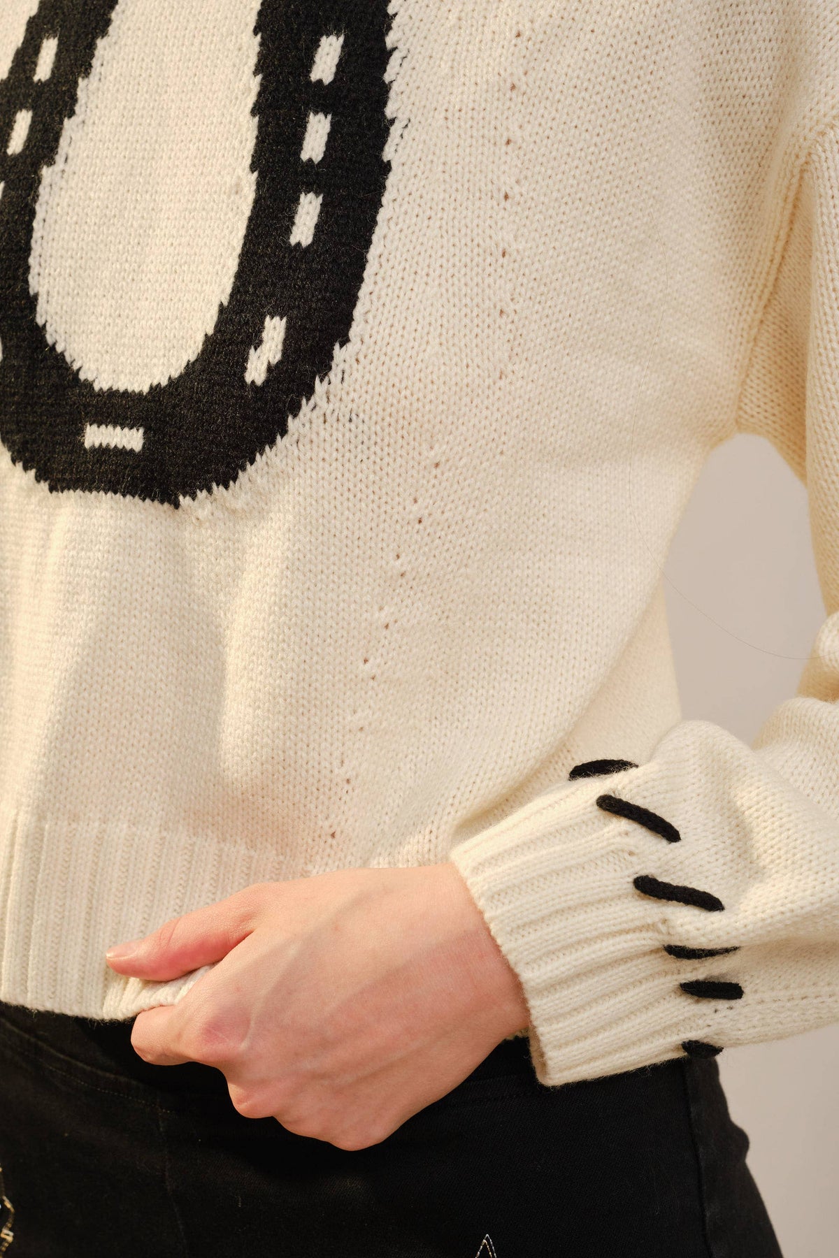 Cropped Horseshoe Knit Sweater